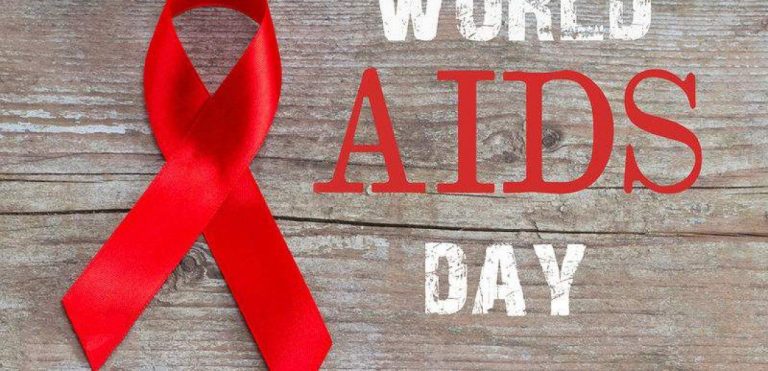 Π.Ε. Σερρών: Φωταγώγηση του Διοικητηρίου Σερρών για τη Παγκόσμια Ημέρα κατά του Aids