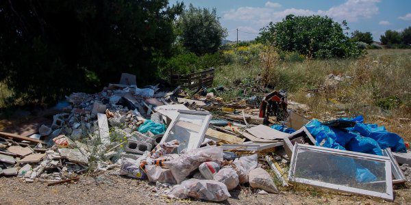 Η Λαϊκή Συσπείρωση Σερρών καταγγέλει την ύπαξη χωματερής στο ΔΕ Καπετάν Μητρούση