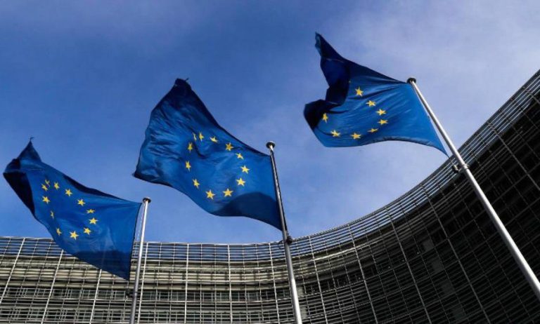 Προτείνει η Ευρωπαϊκή Επιτροπή: Λήξη της ενισχυμένης εποπτείας για την Ελλάδα
