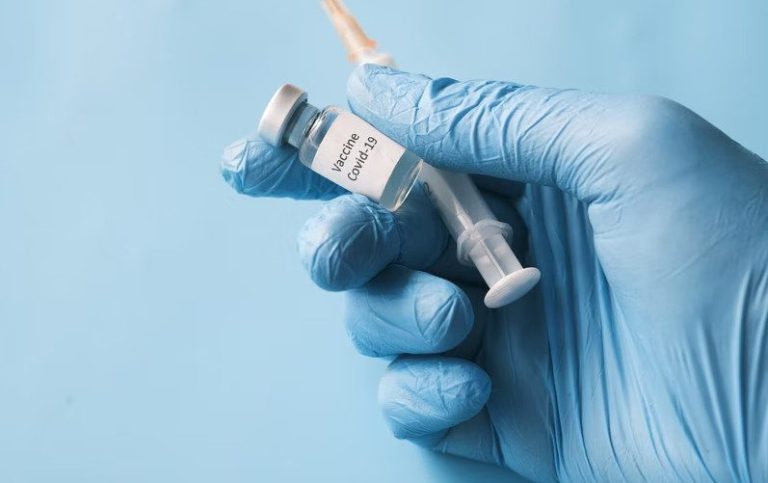 Έρχεται το εμβόλιο της NOVAVAX – Όλα όσα ξέρουμε για το πρωτεϊνικό σκεύασμα