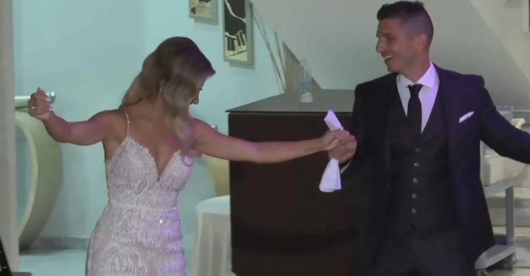 Καλλονή νύφη από την Λαμία χόρεψε τσάμικο στο γάμο της και το βίντεο κάνει θραύση