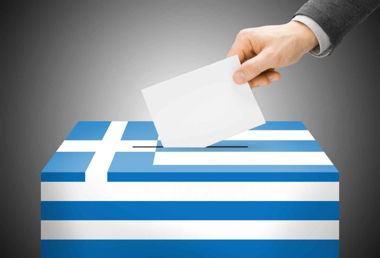 Apolitic: Ποιος θα μαζέψει τα δεξιά ψηφαλάκια στην Σιντική;