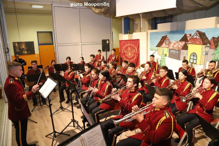 Μεράκι, όρεξη, και αγάπη για την μουσική στη συναυλία της Φιλαρμονικής στο Ροδολίβος