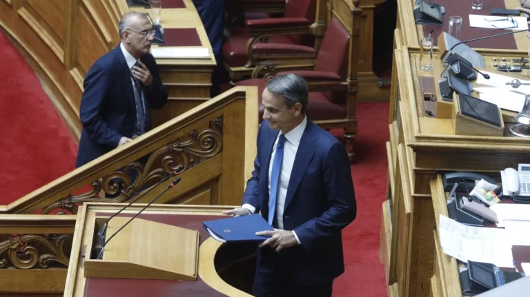 Βουλή: Όλα τα μέτρα που ανακοίνωσε ο Μητσοτάκης στις προγραμματικές δηλώσεις