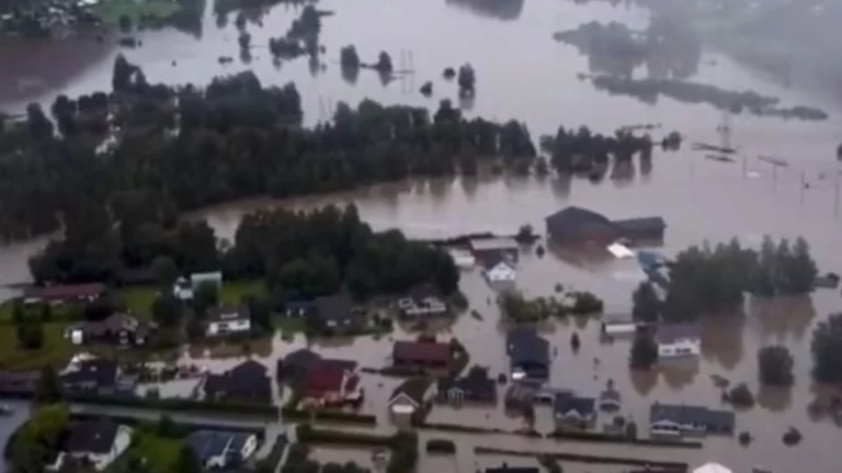 Νορβηγία: Νέες πλημμύρες και εκκενώσεις, ποταμοί υπερχείλισαν λόγω καταρρακτώδους βροχής – Δείτε βίντεο