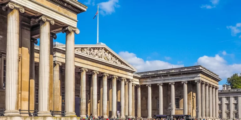 Όλα όσα ξέρουμε για τις κλοπές στο Βρετανικό Μουσείο -Πώς επηρεάζουν την επανένωση των Γλυπτών του Παρθενώνα