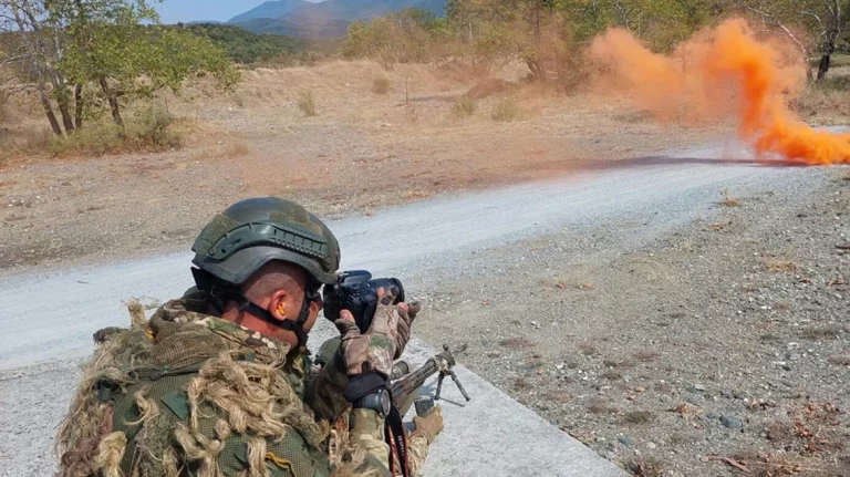 Υπουργείο Άμυνας: Έτσι εκπαιδεύονται οι Έλληνες «snipers» – Δείτε φωτογραφίες