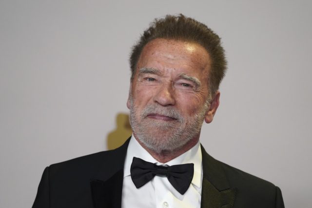 Arnold Schwarzenegger: Αποκάλυψε ότι έβαλε βηματοδότη – “Έγινα λίγο παραπάνω μηχανή”