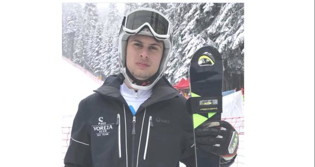 Ο Σερραίος αθλητής του Πανσερραϊκού Χρήστος Μαρμαρέλλης στη τελετή των χειμερινών Ολυμπιακών αγώνών Νέων Αλπικού Σκι