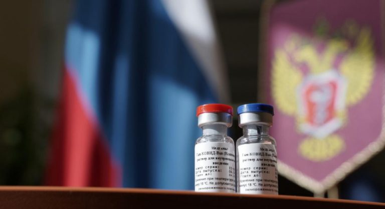 Κορονοϊός: «Sputnik V» ονόμασε το εμβόλιο η Ρωσία – Έχει δεχτεί παραγγελίες για 1 δισ. δόσεις