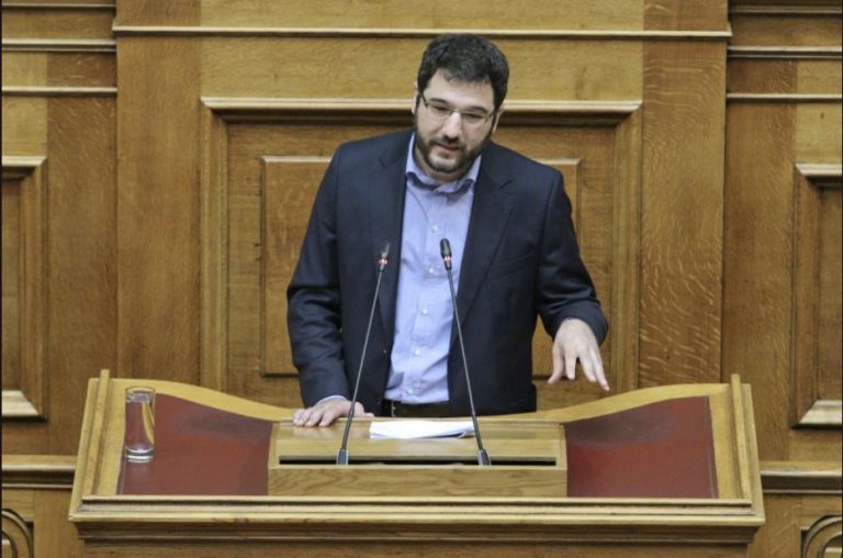 Νάσος Ηλιόπουλος: Εξαρχής η κυβέρνηση δεν πήρε σοβαρά την πανδημία!