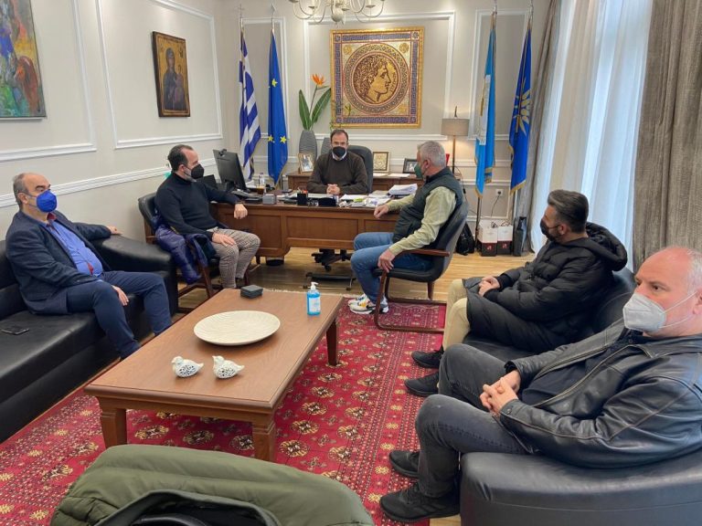 Το νέο Διοικητικό Συμβούλιο της Ένωσης Καταστημάτων Αναψυχής & Εστίασης: Συναντήθηκε με τον Δήμαρχο Αλέξανδρο Χρυσάφη