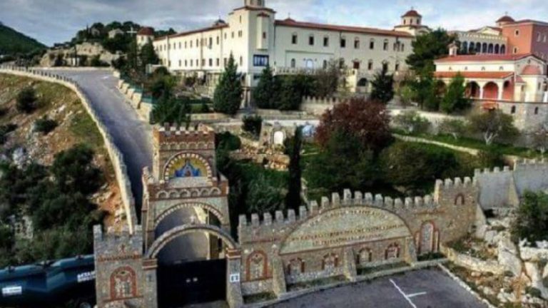 Παναγία Γοργοεπήκοος η θαυματουργούσα: Το μοναστήρι στη Μάνδρα με τα αναρίθμητα θαύματα