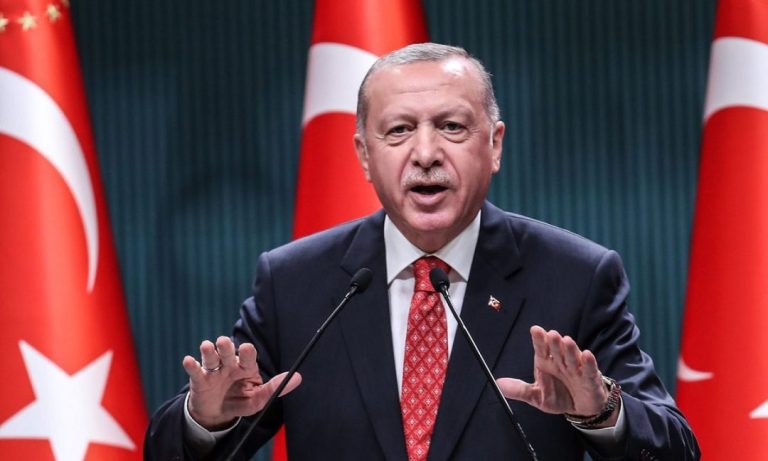 Τέλος για τον τουρκικό τύπο: Ο Ερντογάν φιμώνει όλες τις ελεύθερες φωνές