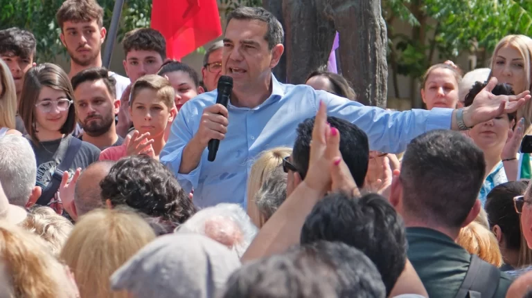 Τσίπρας: Ο ΣΥΡΙΖΑ είναι κόμμα εξουσίας όχι συμπλήρωμα της ΝΔ όπως το ΚΙΝΑΛ