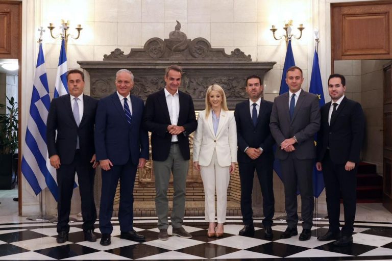 Ο Τάσος Χατζηβασιλείου υποδέχθηκε την Πρόεδρο της κυπριακής Βουλής Αννίτα Δημητρίου!