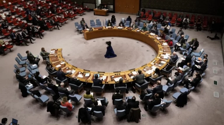 ΟΗΕ: Οι ΗΠΑ και η Ρωσία απέτυχαν να περάσουν τα ψηφίσματα για τον πόλεμο στη Γάζα στο Συμβούλιο Ασφαλείας